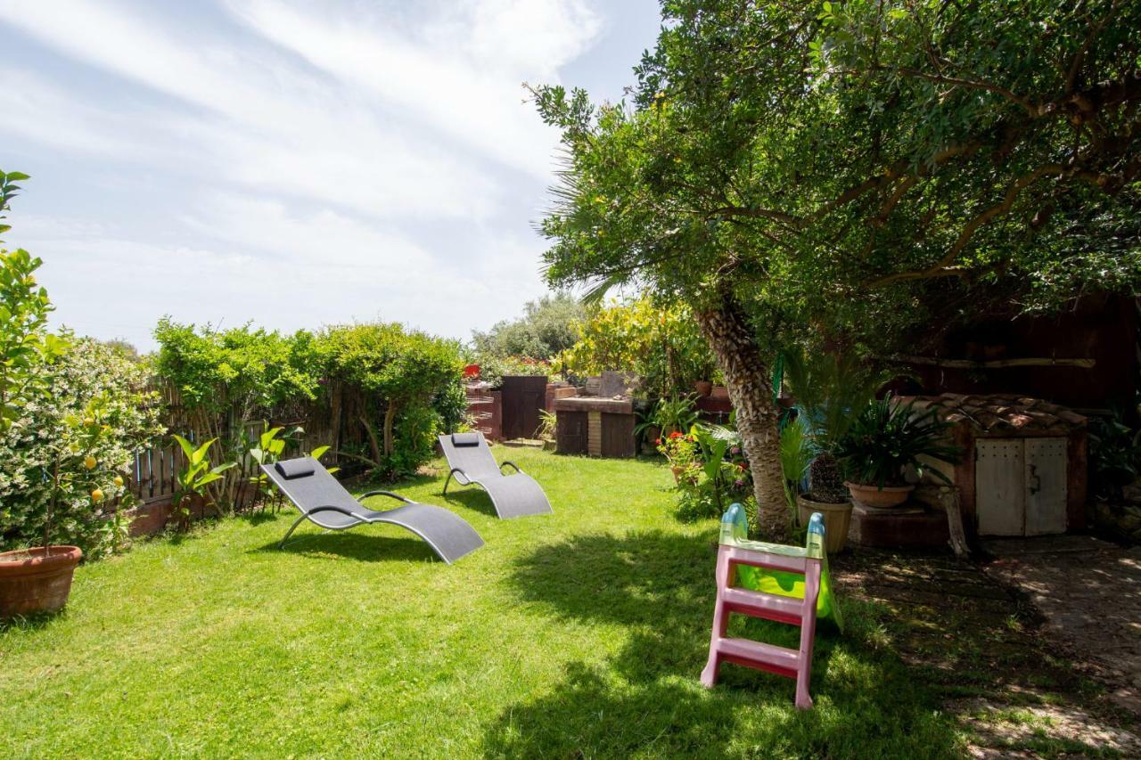 Rosa Holiday Home Villasimius Exterior photo